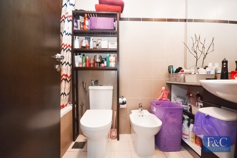Lägenhet till försäljning i Dubai Land, Dubai, UAE 2 sovrum, 94 kvm Nr. 704287 - fotografi 10