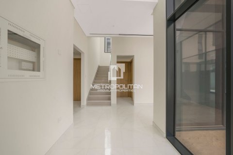Vilë në Al Furjan, Dubai, Emiratet e Bashkuara Arabe 4 dhoma gjumi, 279 m2. № 592745 - Foto 18