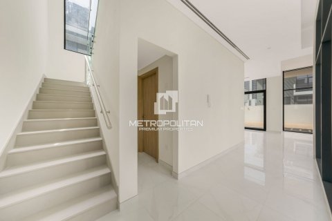 Vilë në Al Furjan, Dubai, Emiratet e Bashkuara Arabe 4 dhoma gjumi, 279 m2. № 592745 - Foto 19