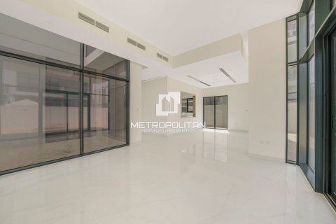 Vilë në Al Furjan, Dubai, Emiratet e Bashkuara Arabe 4 dhoma gjumi, 279 m2. № 592745 - Foto 23