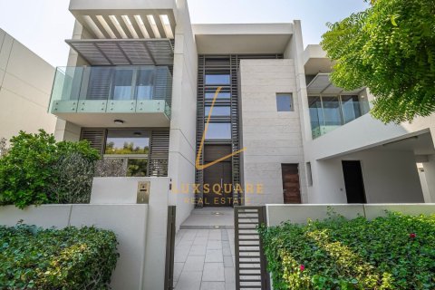 Vila v Mohammed Bin Rashid City, Dubai, SAE 4 ložnice, 700 m² Č.: 717845