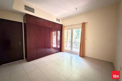 Vilă de închiriat în Dubai, EAU 5 dormitoare, 673.9 mp. №660548 - poză 28