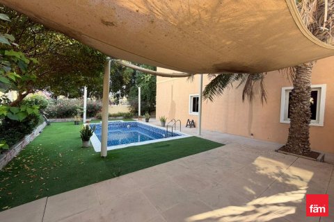 Villa in affitto a Dubai, EAU 5 camere da letto, 673.9 mq. № 660548 - foto 28