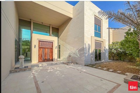 Vila u gradu Dubai, UAE 5 spavaće sobe, 960.1 m2 Br. 660550 - Slika 1