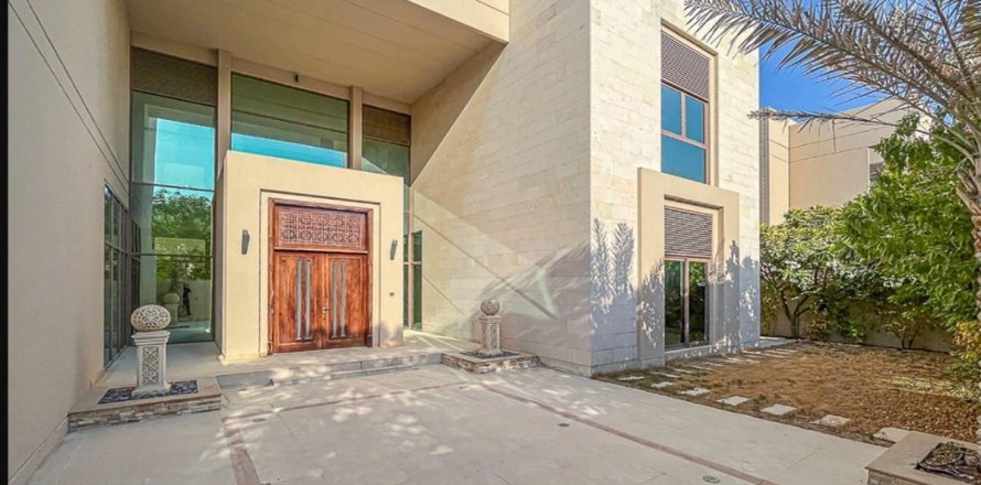 Vila u gradu Dubai, UAE 5 spavaće sobe, 960.1 m2 Br. 660550