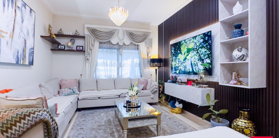 آپارتمان در Wadi Al Safa 2، Dubai ، امارات متحده عربی 3 خوابه ، 274.6 متر مربع.  شماره 646945