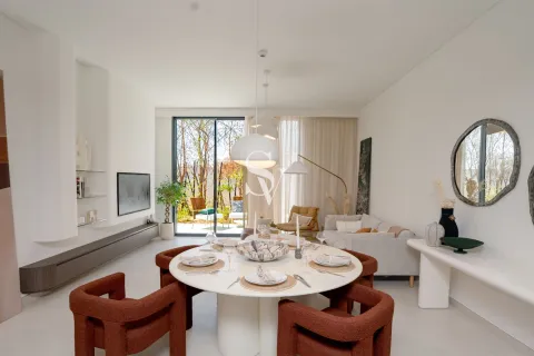 Lägenhet till försäljning i Dubai, UAE 1 sovrum, 81 kvm Nr. 723035 - fotografi 5