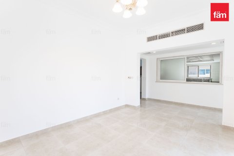 Vila v Dubai Sports City, SAE 5 ložnice, 665.5 m² Č.: 601297 - fotografie 16