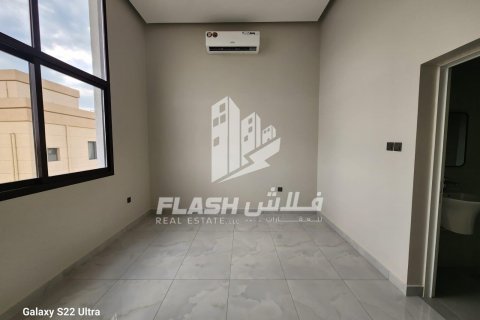 Vila di Khuzam, Ras Al Khaimah, UAE 4 bilik tidur, 349.7 meter persegi № 611779 - foto 11