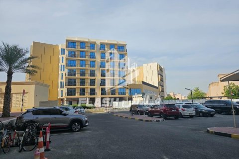 Apartment in Al Hamra Village, Ras Al Khaimah, UAE 2 bedrooms, 120.7 sq.m. № 611671 - photo 8
