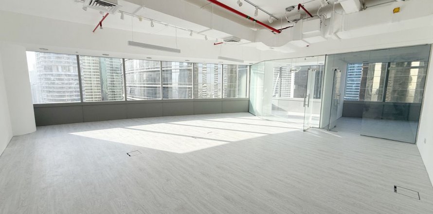 Birojs Dubaijā, AAE 104.1 m2 Nr. 624722