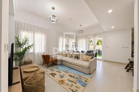 Villa i Serena, Dubai, UAE 3 soveværelser, 259.85 kvm № 754218