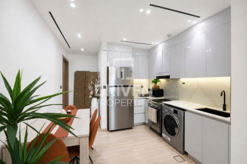 Apartment til leje i Jumeirah Village Circle, Dubai, UAE 2 soveværelser, 93 kvm № 754220 - foto 6