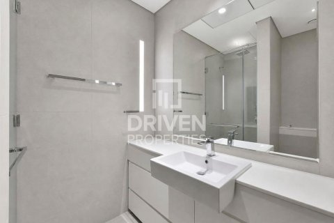 Apartmán v Business Bay, Dubai, SAE 2 spálne, 140.84 m2 č. 754223 - Fotografia 19