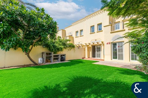 Villa till försäljning i The Springs, Dubai, UAE 3 sovrum, 240 kvm Nr. 666608 - fotografi 2