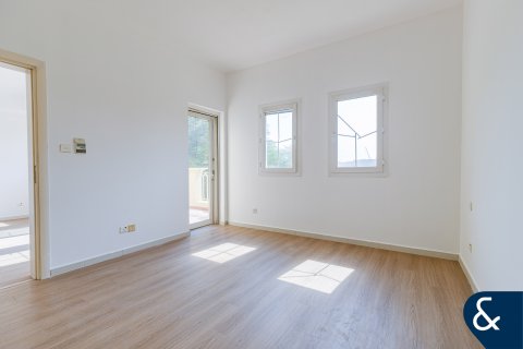 Villa till försäljning i The Springs, Dubai, UAE 3 sovrum, 240 kvm Nr. 666608 - fotografi 16