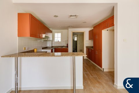 Villa till försäljning i The Springs, Dubai, UAE 3 sovrum, 240 kvm Nr. 666608 - fotografi 27