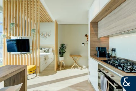 Huoneisto Dubai Marina, Dubai, Arabiemiraatit 1 huone, 46 m2 № 666606 - kuva 24