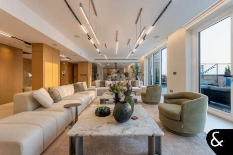 Apartament na sprzedaż w Palm Jumeirah, Dubai, ZEA 4 sypialnie, 684 mkw., nr 666602 - zdjęcie 4