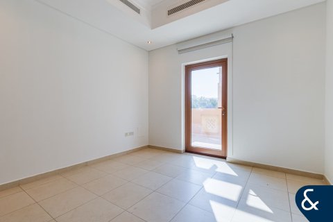 Vila u Al Furjan, Dubai, UAE 3 spavaćih soba, 357 m2 Br. 666603 - fotografija 22