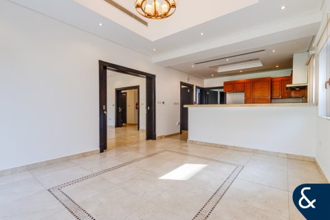 Vila u Al Furjan, Dubai, UAE 3 spavaćih soba, 357 m2 Br. 666603 - fotografija 9