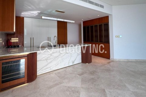 Apartmán v Palm Jumeirah, Dubai, SAE 2 spálne, 156 m2 č. 655955 - Fotografia 1