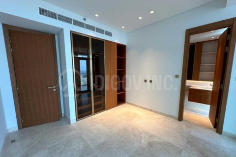 דירה למכירה ב Palm Jumeirah, Dubai, איחוד האמירויות  2 חדרי שינה, 131 מ"ר, מספר 655959 - תמונה 7