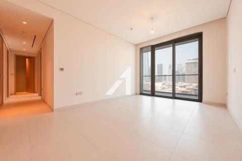 Apartmen di Dubai, UAE 3 bilik tidur, 128.6 meter persegi № 646437 - foto 3