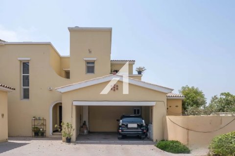 Vilë në Dubai, Emiratet e Bashkuara Arabe 4 dhoma gjumi, 581.5 m2. № 646438 - Foto 17