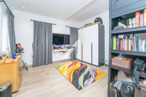 Vilă de închiriat în Arabian Ranches, Dubai, EAU 4 dormitoare, 582 mp.  №646438 - poză 10