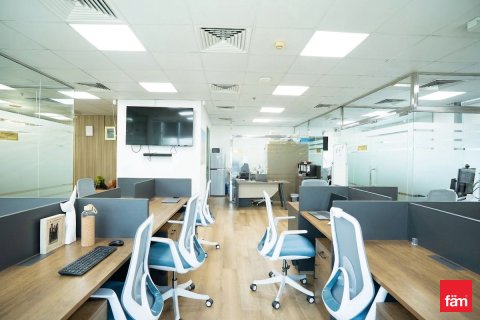 Zyrë në Business Bay, Dubai, Emiratet e Bashkuara Arabe 113.2 m2. № 719446 - Foto 6