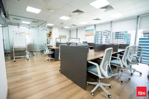 Zyrë në Business Bay, Dubai, Emiratet e Bashkuara Arabe 113.2 m2. № 719446 - Foto 5