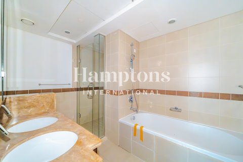 Apartemen di Downtown Dubai (Downtown Burj Dubai), UEA 1 kamar tidur, 77.85271400 m2 nomor 700266 - foto 11