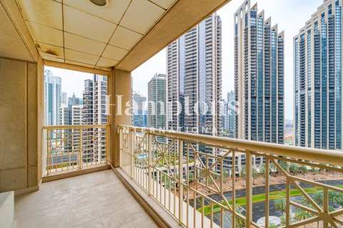 Apartemen di Downtown Dubai (Downtown Burj Dubai), UEA 1 kamar tidur, 77.85271400 m2 nomor 700266 - foto 8