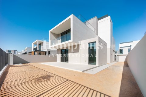 Vilă de închiriat în Arabian Ranches 3, Dubai, EAU 4 dormitoare, 386.56938300 mp.  №700270 - poză 10