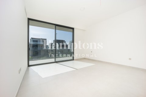 Vilă de închiriat în Arabian Ranches 3, Dubai, EAU 4 dormitoare, 386.56938300 mp.  №700270 - poză 8