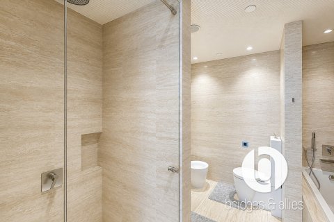 Зняти в оренду квартиру в Даунтаун Дубай (Даунтаун Бурдж Дубай), ОАЕ 2 спальні, 175м2, № 722583 - фото 19