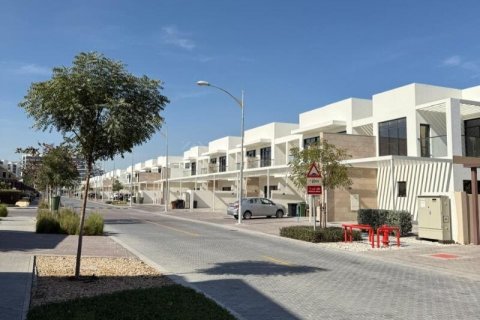 Casa urbana para arrendamento em DAMAC Hills (Akoya by DAMAC), Dubai, EAU 3 quartos, 150 m2 № 722503 - foto 9