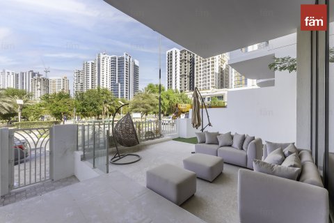 Townhouse til salg i Dubai, UAE 4 soveværelser, 208.8 kvm № 645723 - foto 1