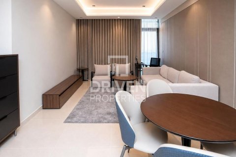 Apartman u Business Bay, Dubai, UAE 2 spavaćih soba, 122.63 m2 Br. 743210 - fotografija 3
