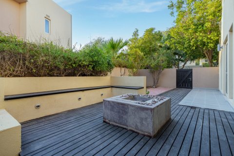 Arabian Ranches, Dubai, संयुक्त अरब अमीरात में विला, 5 बेडरूम, 808 वर्ग मीटर, संख्या 695822 - फ़ोटो 10