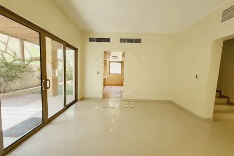 Townhouse di Al Raha Gardens, Abu Dhabi, UEA 3 kamar tidur, 200 m2 nomor 662998 - foto 3