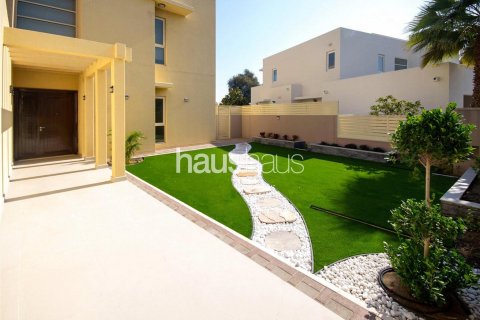 Arabian Ranches, Dubai, BAE’de kiralık вилла 5 yatak odası, 450 m&sup2; No 626772 - fotoğraf 3