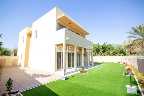 Arabian Ranches, Dubai, BAE’de kiralık вилла 5 yatak odası, 450 m&sup2; No 626772 - fotoğraf 1