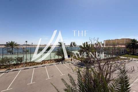 Villa itt: Abu Dhabi, EAE, 4 hálószoba, 248.79 m², azonosító: 754528 - fénykép 2