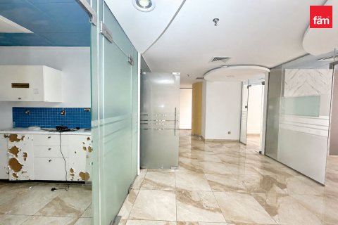 Dubai、UAE にあるオフィスの賃貸物件 229.5 m2、No753322 - 写真 9