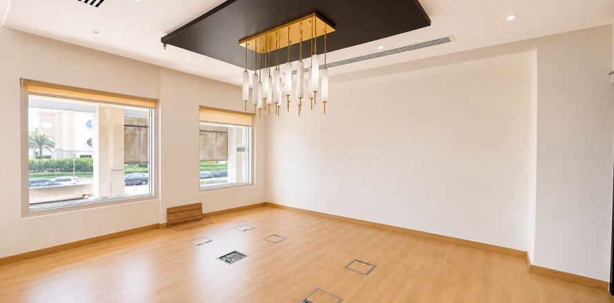 Dubai、UAEにあるオフィス 229.5 m2 No753322