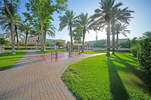The Springs, Dubai, UAE의 판매용 빌라 침실 3개, 254.94제곱미터 번호 748748 - 사진 14