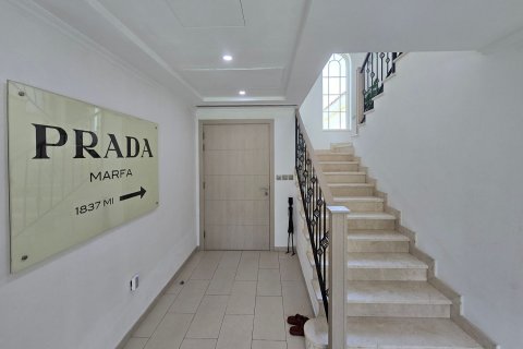 Villa para arrendamento em Jumeirah Park, Dubai, EAU 4 quartos, 1111.21 m2 № 764325 - foto 3