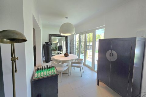 Villa para arrendamento em Jumeirah Park, Dubai, EAU 4 quartos, 1111.21 m2 № 764325 - foto 6